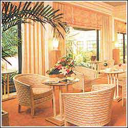, ,  <a href='/france/hotels/garden/'>Garden Elysee hotel 4*</a>*