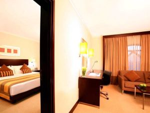 ���, �����